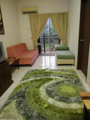 Bukit Merah Laketown Resort Suria A